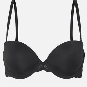 New DKNY lace strapless bra . Size 32DD